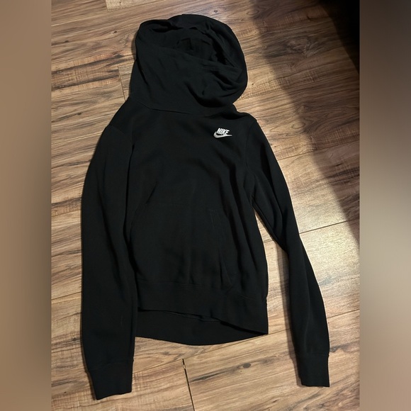 Nike sweatshirt - Picture 2 of 4